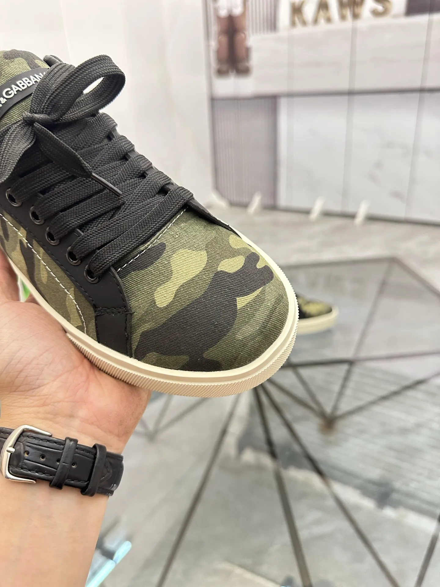 Men's shoes: 💰P460¥ Product trademark: DG "Dolce & Gabbana*" low-top casual shoes Regular size: 35-45 (can be customized to 46.) Product materials: imported cowhide leather upper spliced ​​with original fabric, sheepskin lining, original outsole. Number: 803